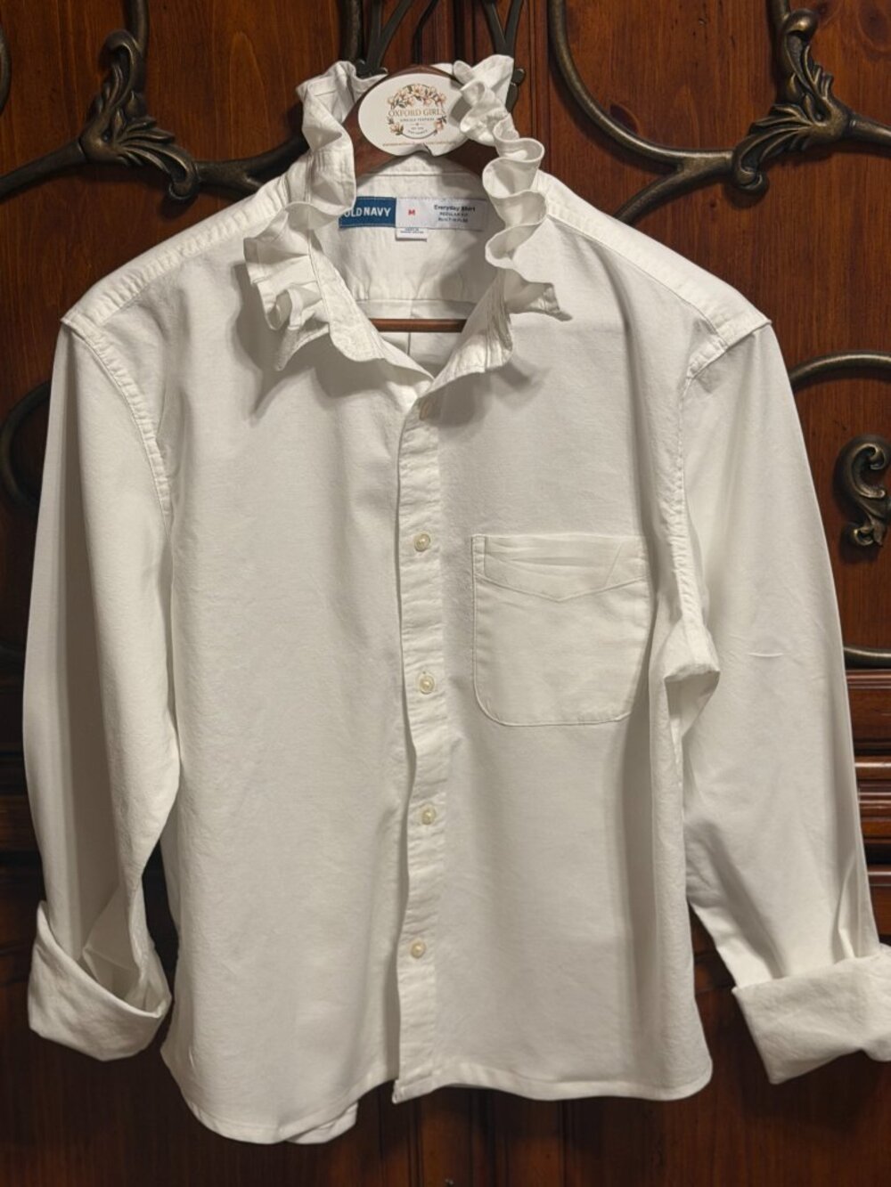 🤍 Upcycled Old Navy White Ruffle Collar Oxford Blouse | Women’s Size M/L 🤍